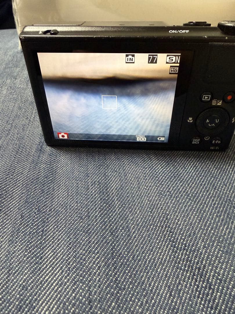 FUJIFILM XQ2 デジタルカメラ