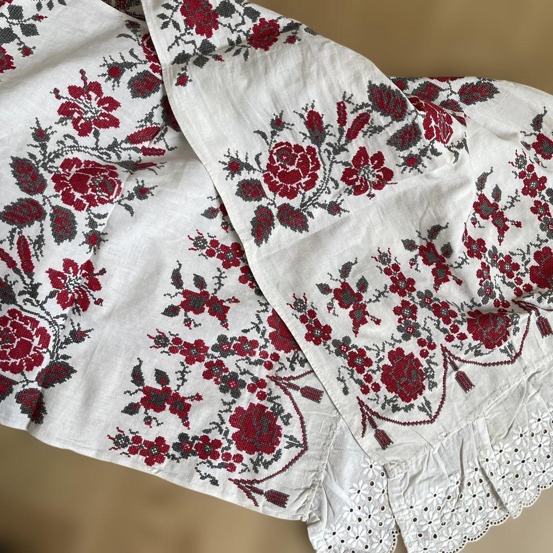 アンティーク花柄刺繍リネン ルシュニキ rushnyk 100年前の物