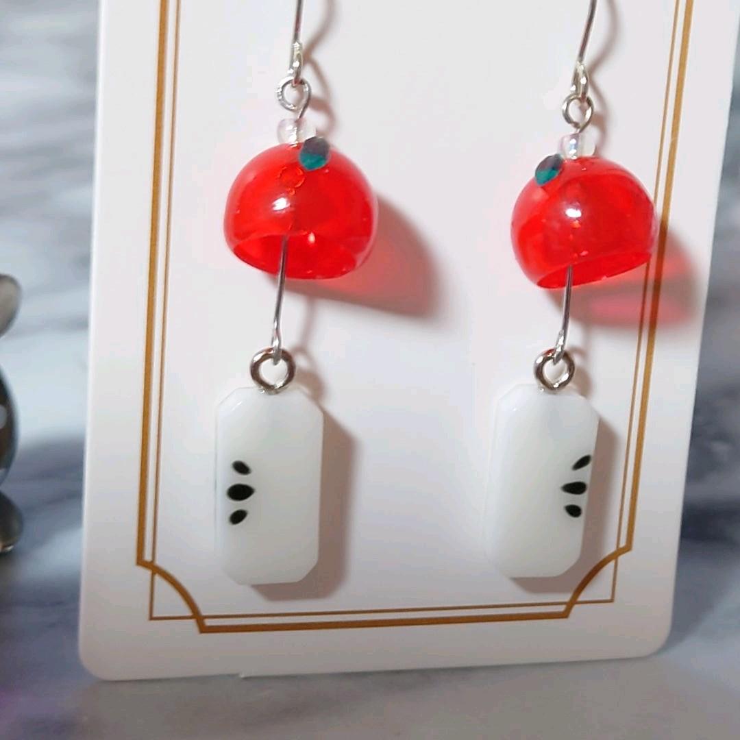 57☆ ハンドメイド ピアス イヤリング ゆらゆら 風鈴 りんご モチーフ 夏☆