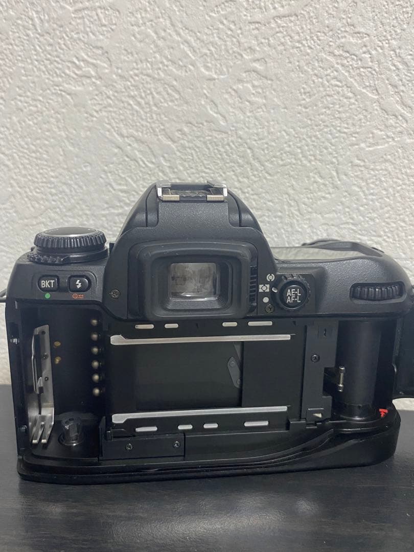 Nikon f80 一眼レフカメラ　本体のみ ニコン