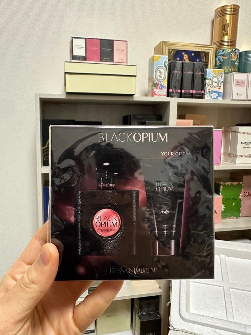 香水(女性用) (M11)Yves Saint Laurent Black Opium