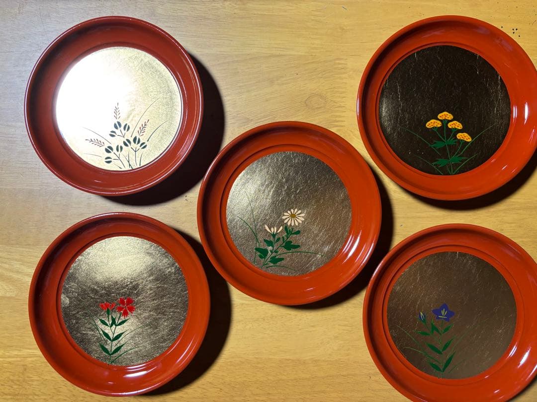 【箱付き】山中漆器　金箔五草花　蓋付き小吸物椀　5個　& 銘々皿　小皿　5枚