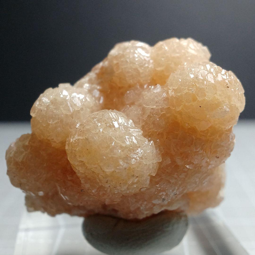 希産鉱物　オルミアイト　原石　オルミ石　Olmiite　鉱物標本