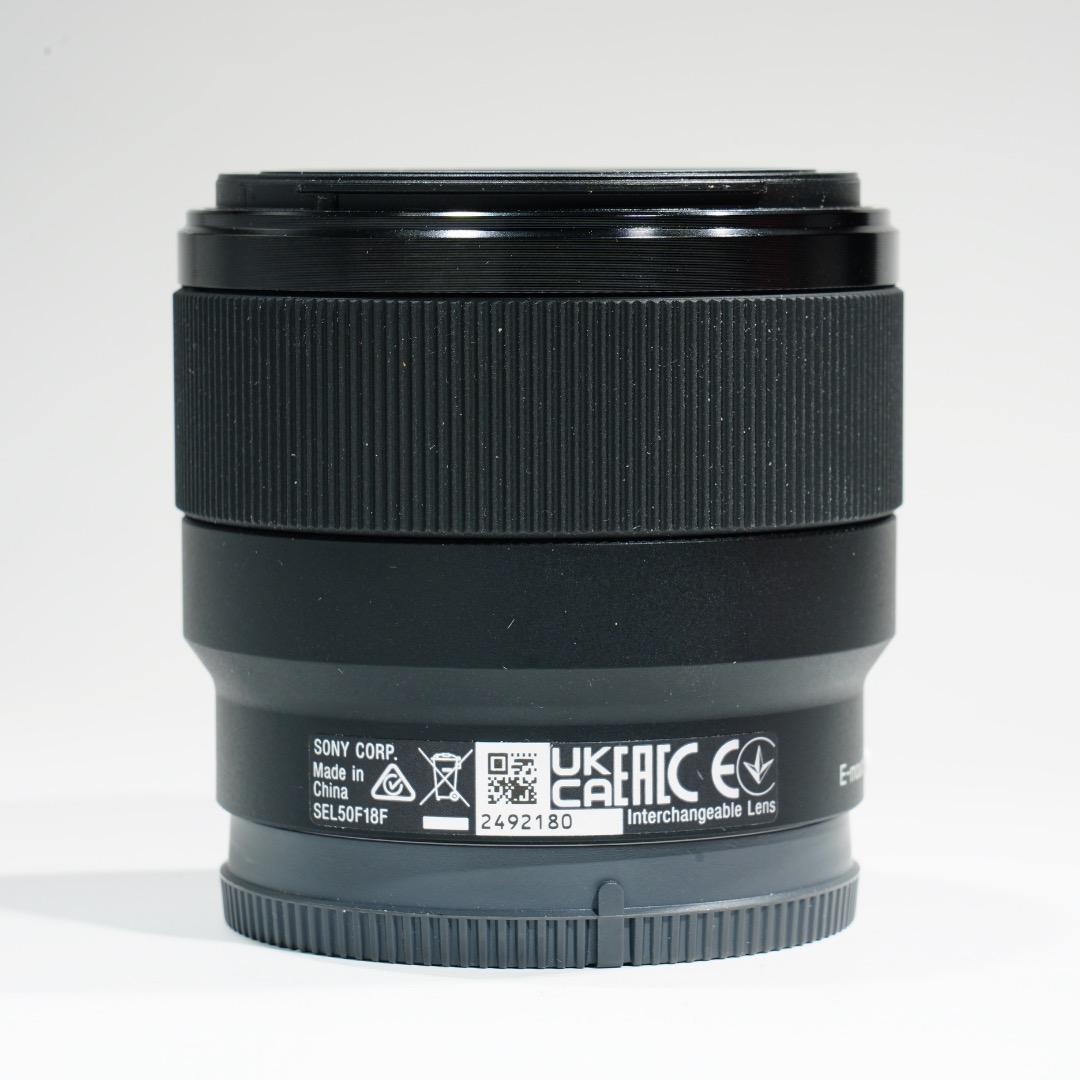 【未使用級】動作◎ SONY FE 50mm F1.8 単焦点 大きなボケ 80