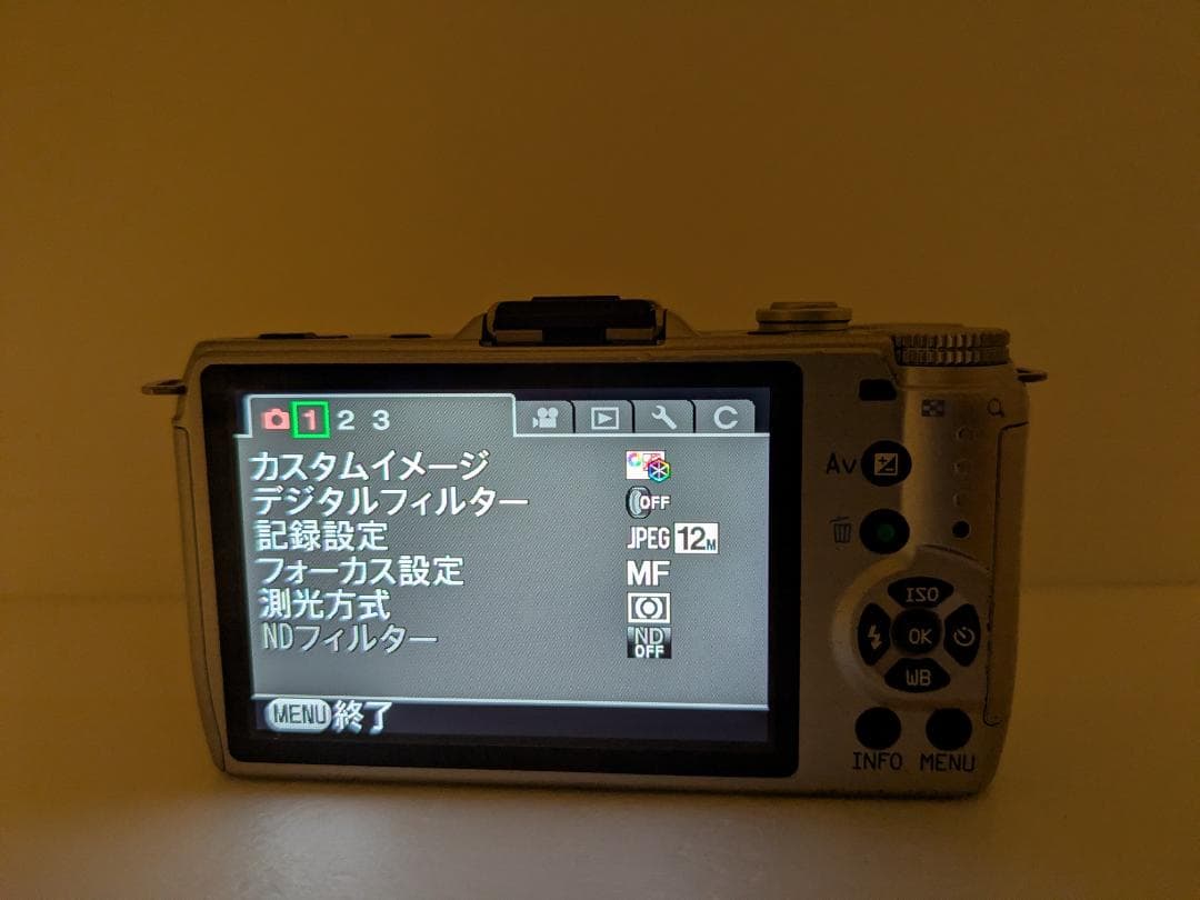 【良品】PENTAX Q10 ボディ シルバー 完動品 付属品多数 #356a