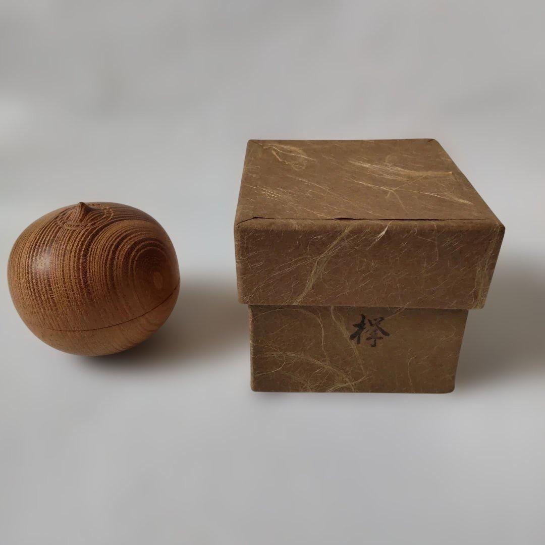 宝珠香合 木製 欅 宝珠 香合 茶道具 茶器 新品 未使用 保管品 です。