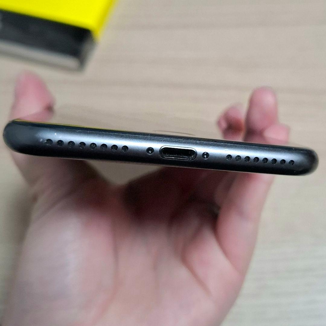 スマートフォン本体 iphone8 plus 64GB 83%