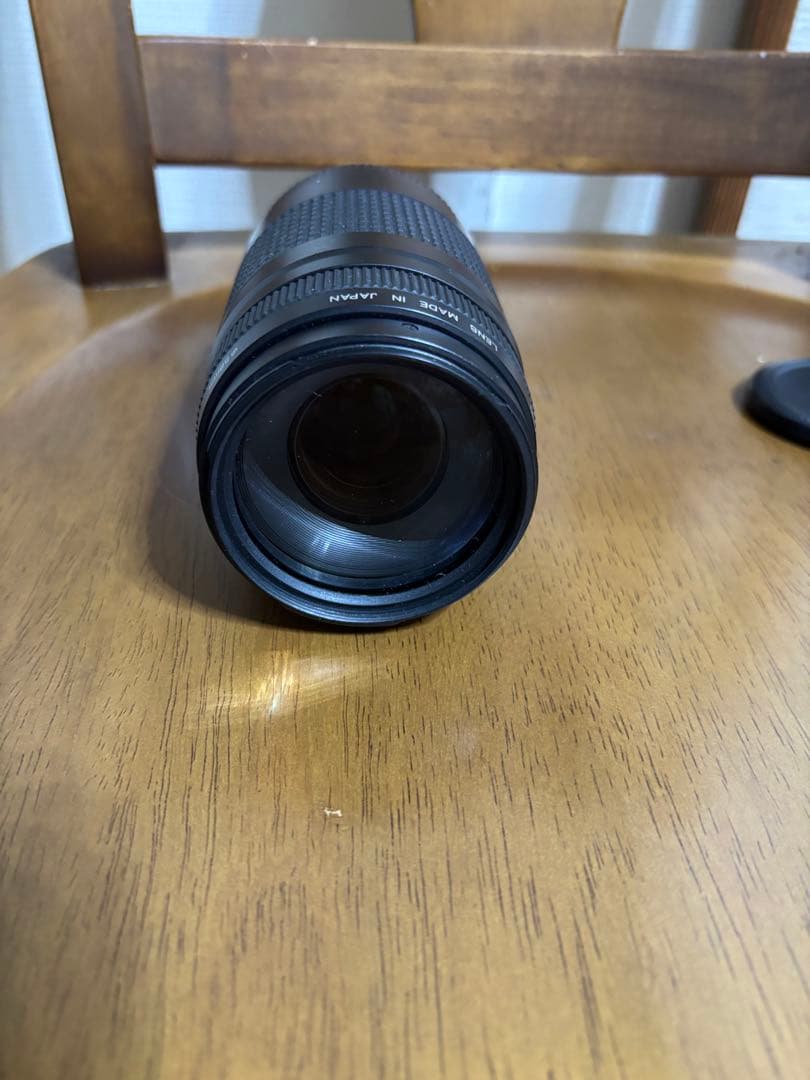 Canon EF 75-300mm f/4-5.6 ズームレンズ