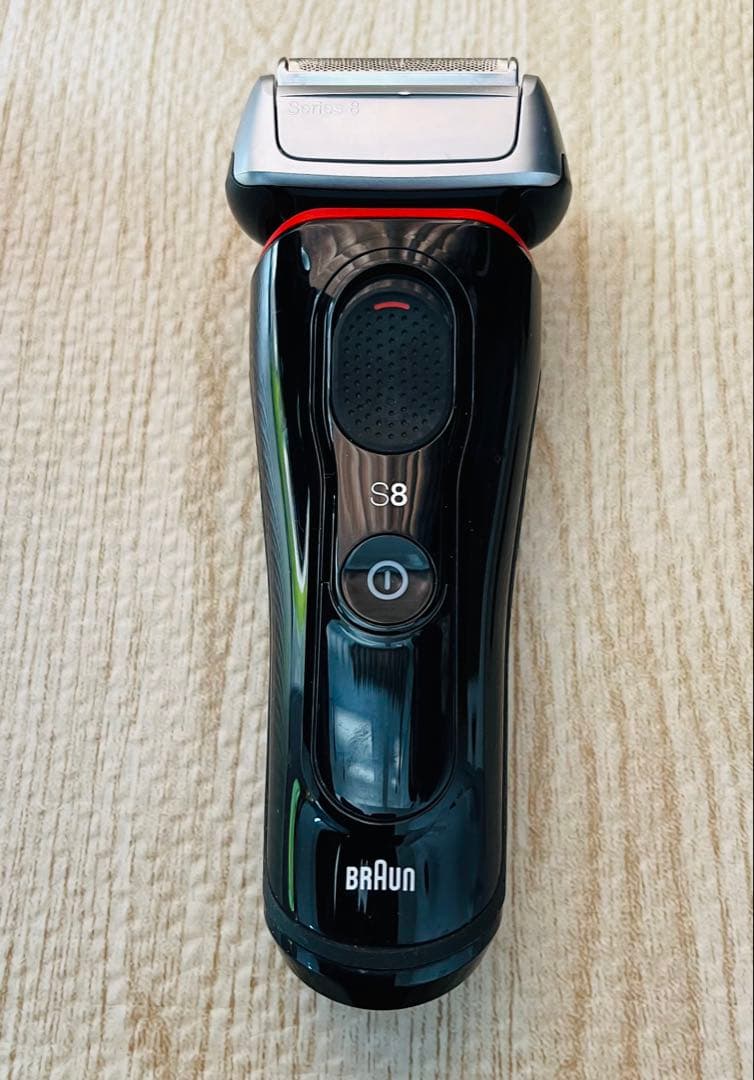 【ゆきちん】BRAUN シリーズ8 8320s メンズ電気シェーバー