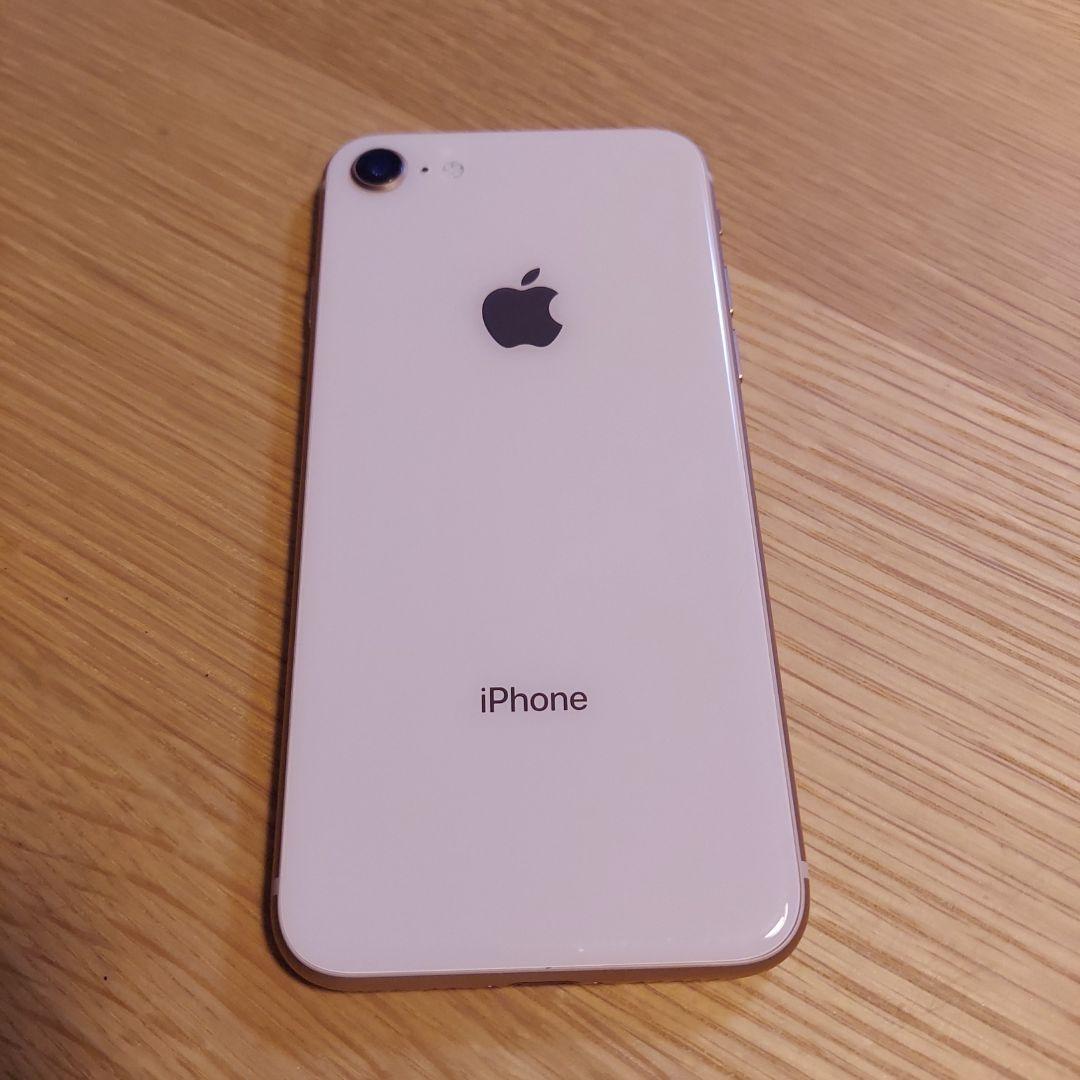 ⋈ iPhone8ゴールド 本体のみ ⋈﻿