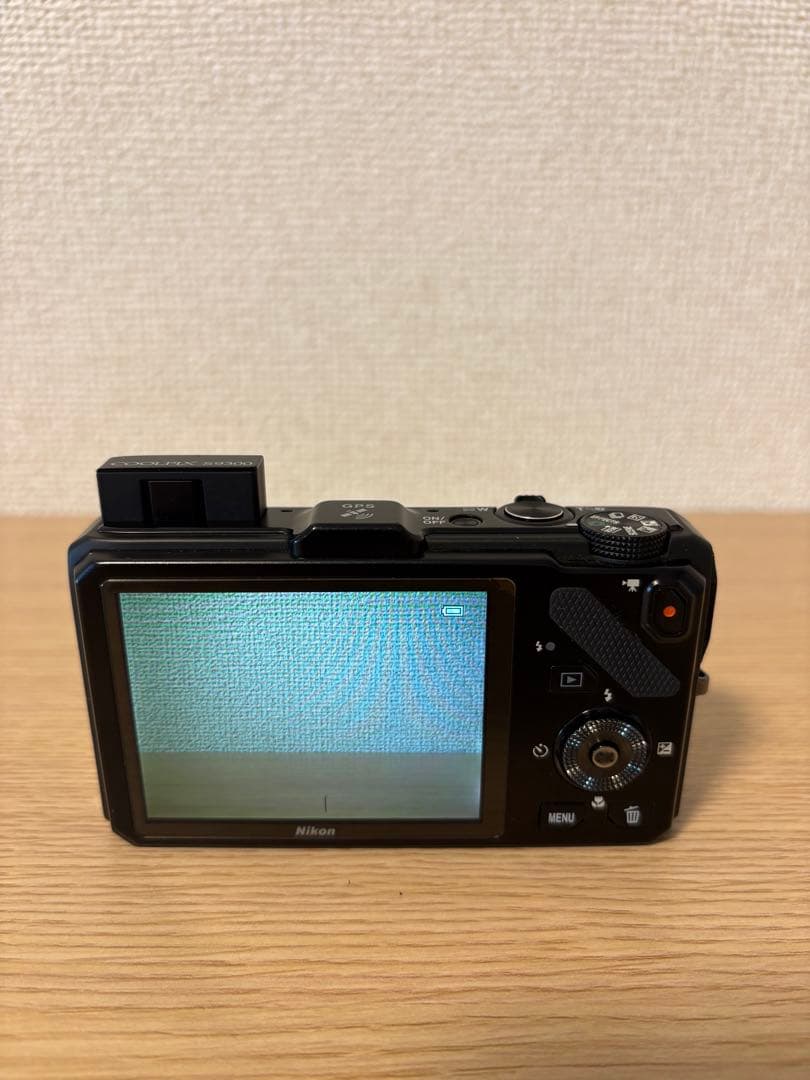 【動作品】Nikon coolpix S9300 黒　ブラック　コンデジ