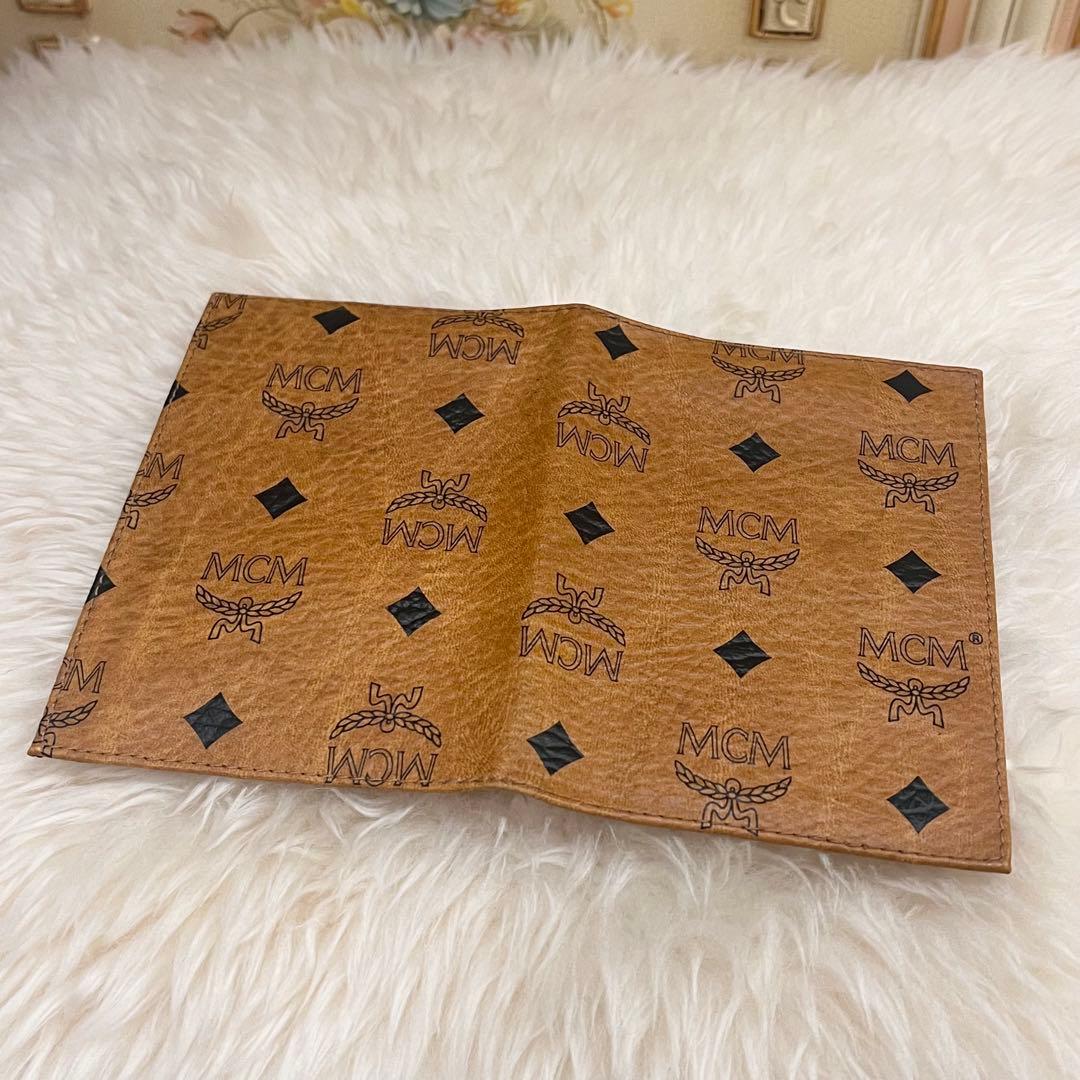 MCM パスポートケース カバー