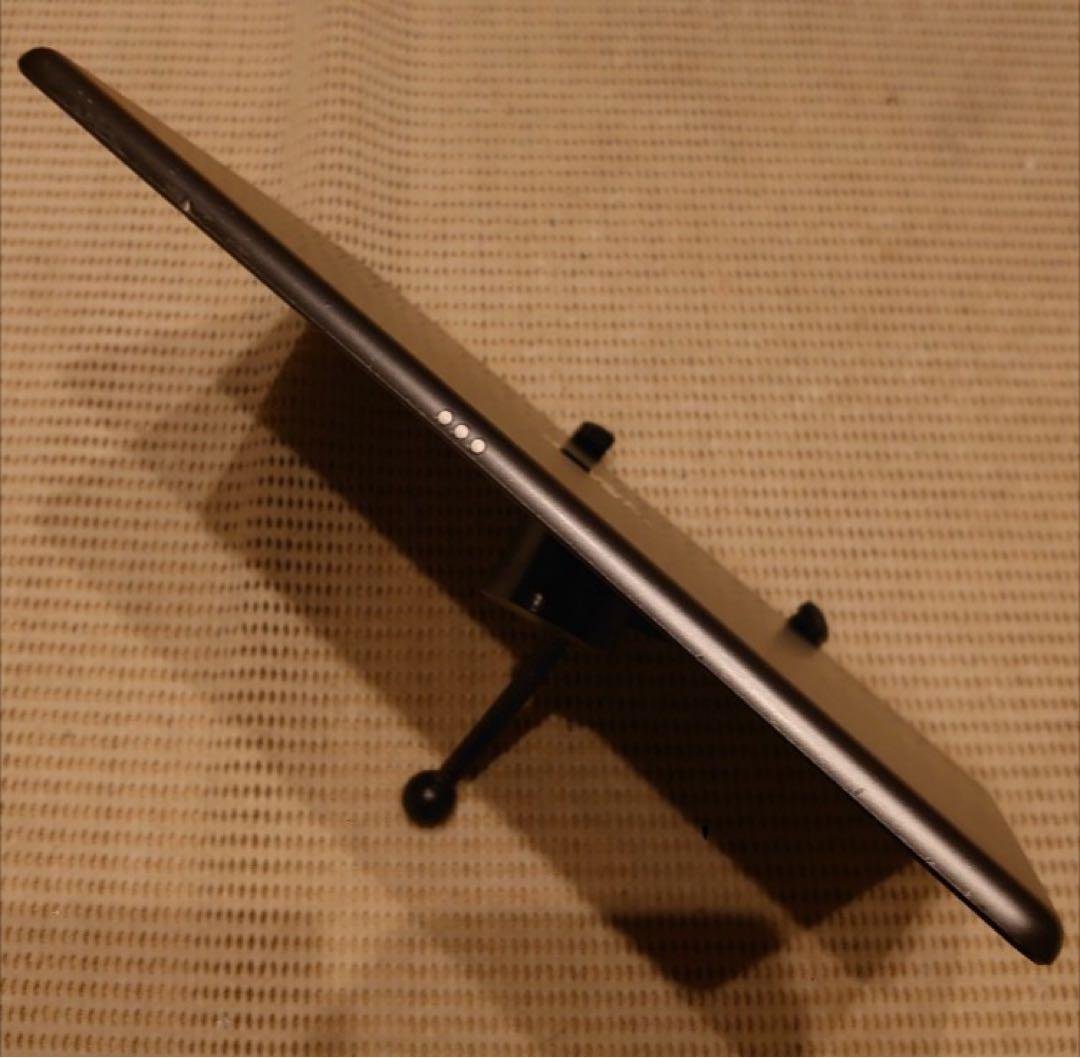 動作品iPad第9世代(A2602)本体64GB送料込ジャンク品99YGW