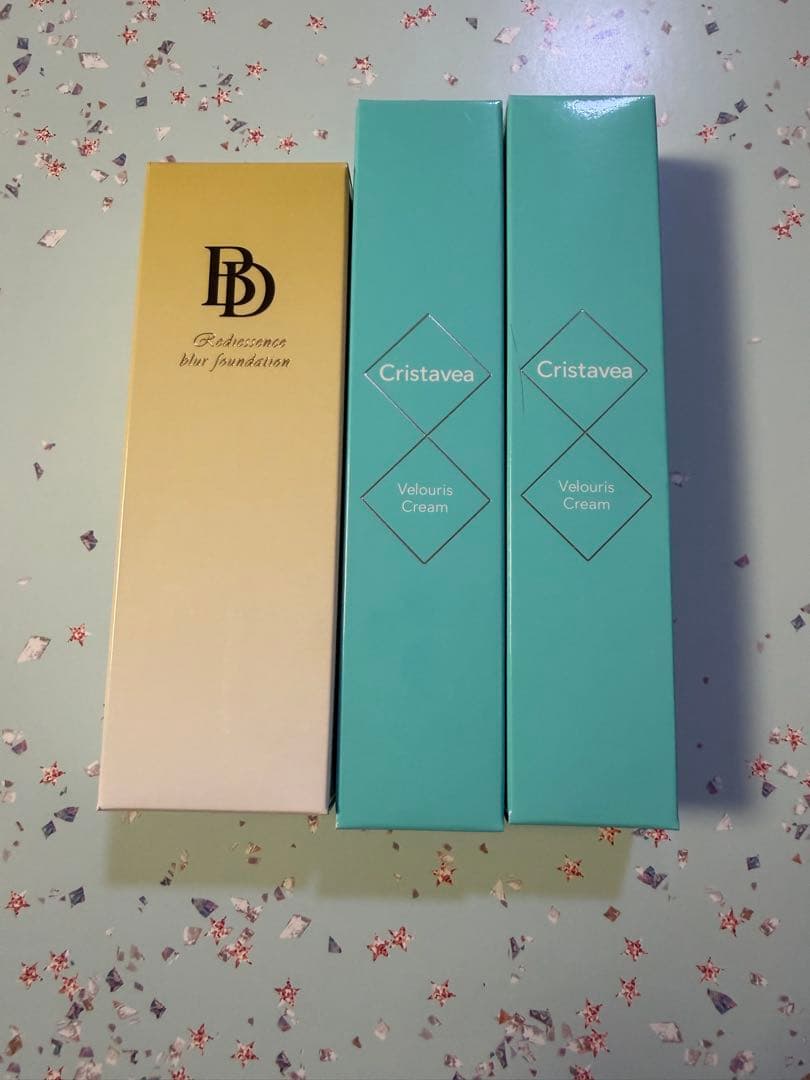 Cristavea Velours Cream 2個セット ファンデ付き♡