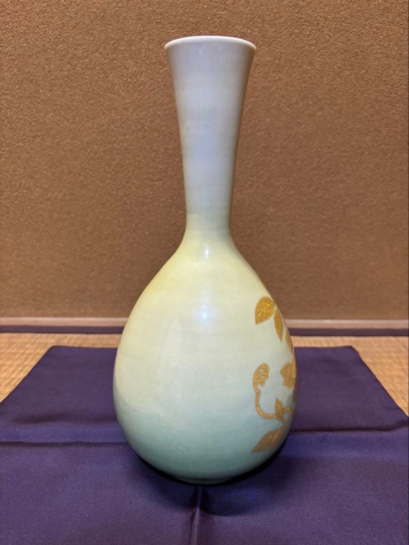 人間国宝　吉田美統　釉裏金彩芙蓉文　花瓶　花入　花器　九谷焼　高さ27.5cm