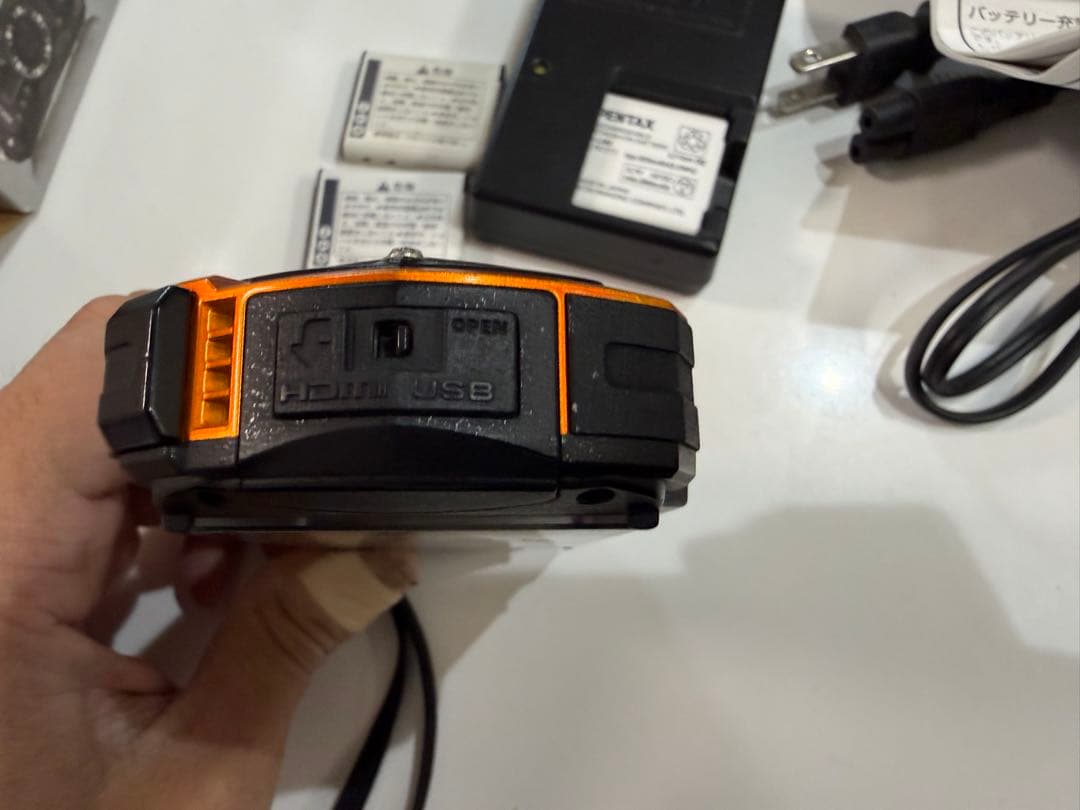 リコー RICOH　WG-50 防水デジタルカメラ ＋バッテリー＋充電器