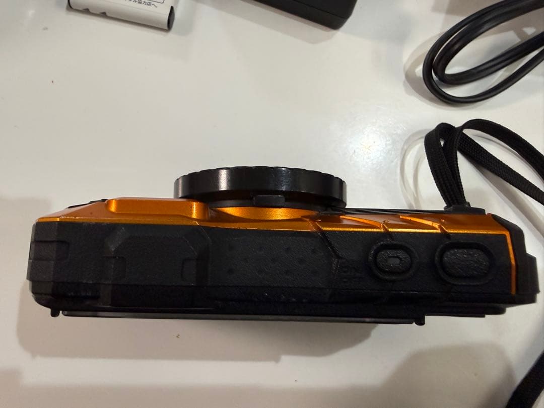 リコー RICOH　WG-50 防水デジタルカメラ ＋バッテリー＋充電器