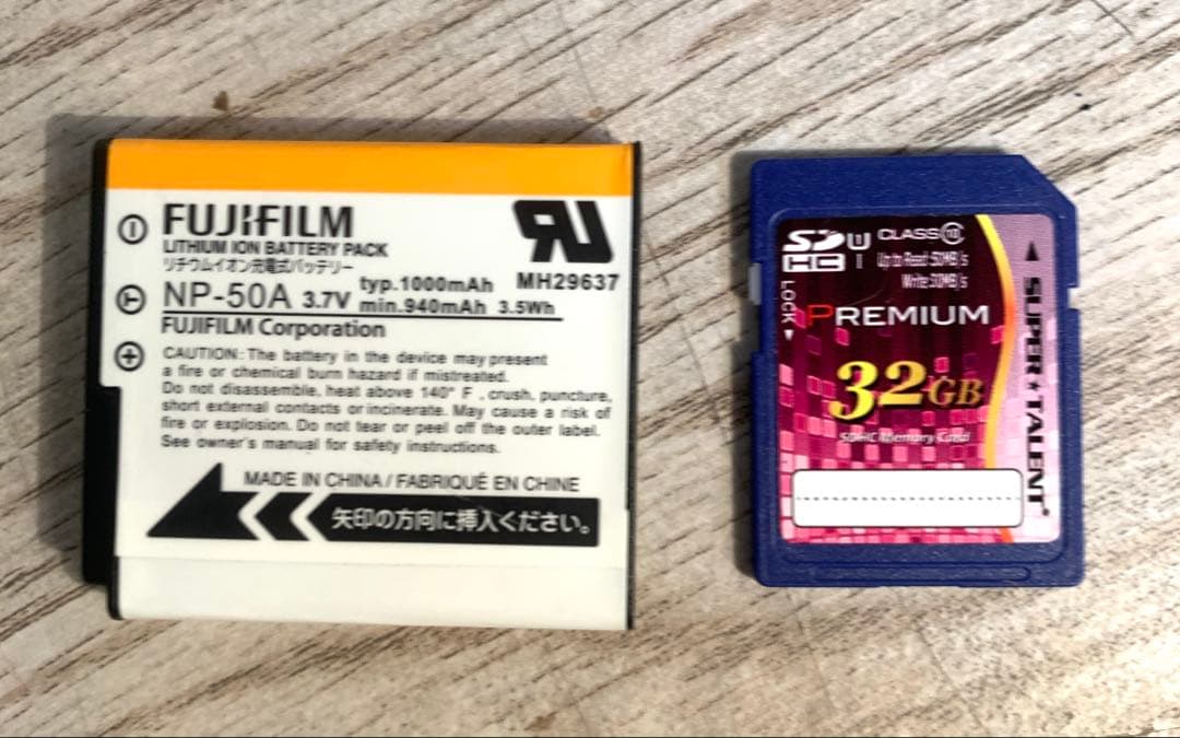 ◇美品◇フジフィルム FUJIFILM FinePix F900EXR 正常作動