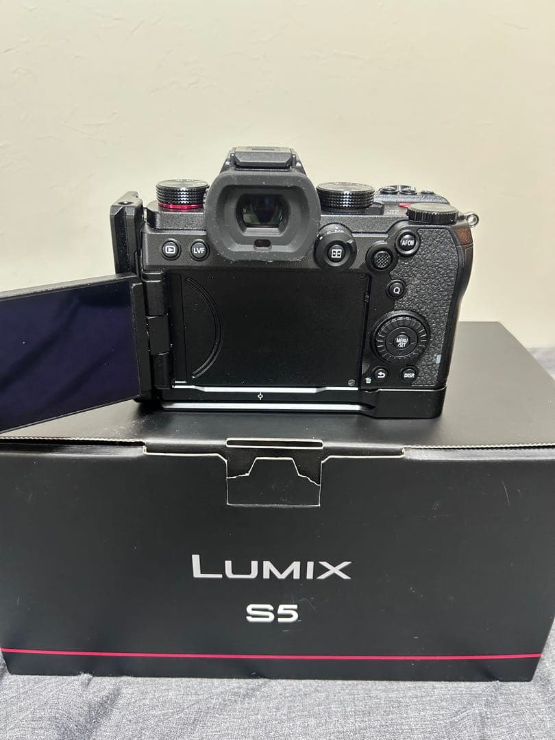 panda5656@プロフ必読  LUMIX S5 ミラーレスカメラ 本体