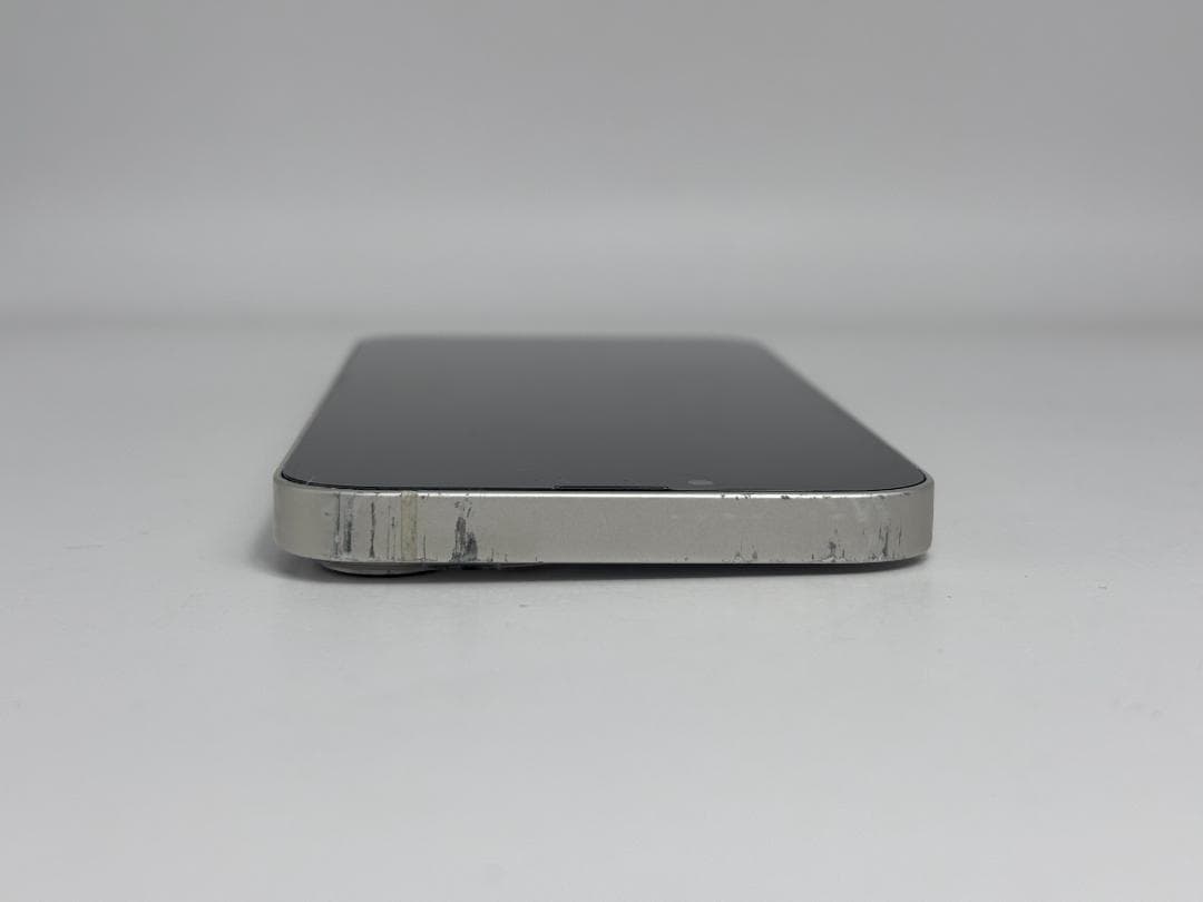 Apple iPhone 13 128GB SIMフリー　社外バッテリー交換済
