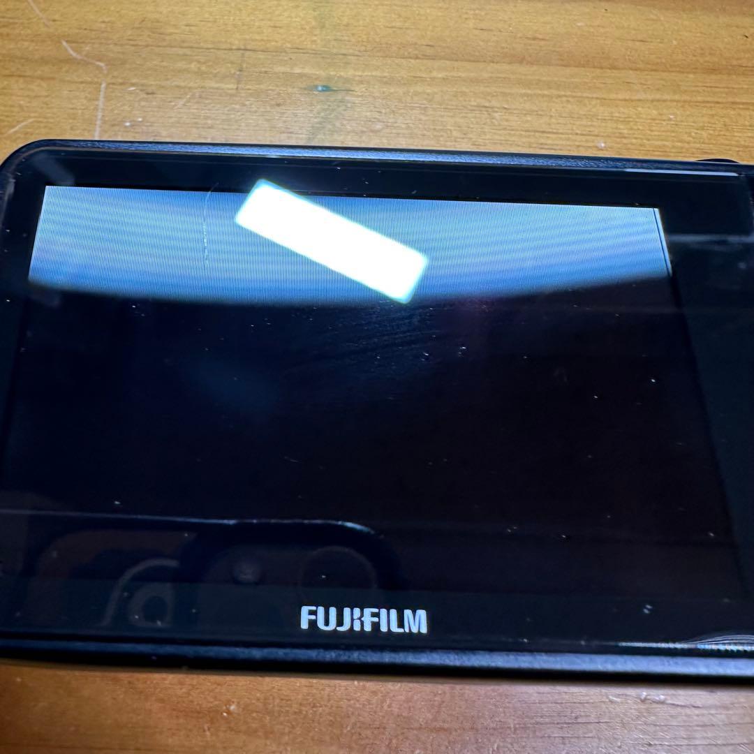 Fujifilm FinePix Real 3D W3 デジカメ 6317