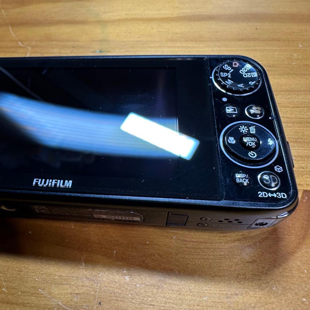 Fujifilm FinePix Real 3D W3 デジカメ 6317