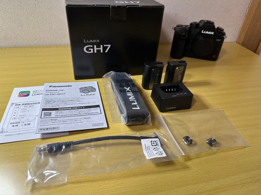 LUMIX GH7 ミラーレス一眼　ボディ