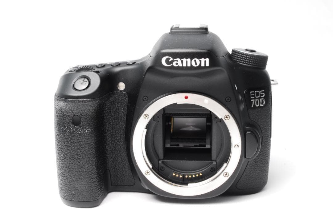【新品級】Canon EOS 70D デジタル一眼レフ Wi-Fi付き 人気機種