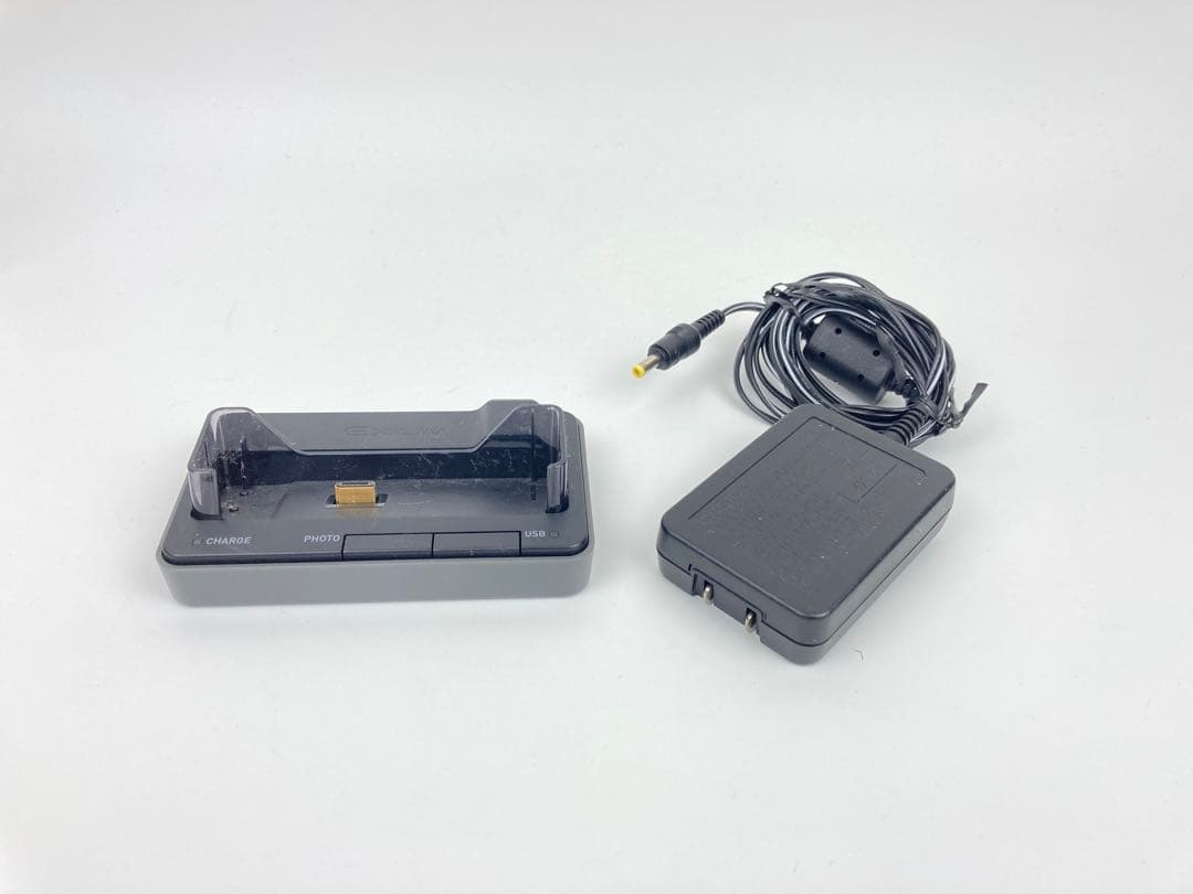 【極美品】CASIO EXILIM EX-Z600 レッド コンデジ