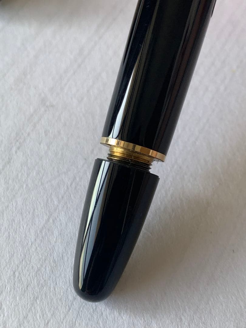 MONTBLANC 146 万年筆 14Kペン先