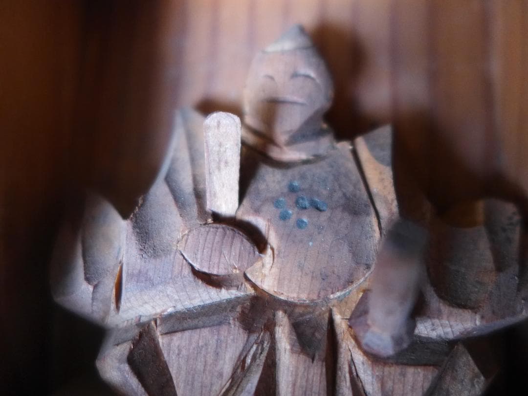 時代物　古い一刀彫り木彫　菅原道實　学問の神様　神棚風壁掛け　アンティーク　骨董