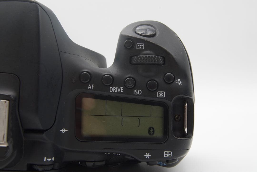 Canon EOS 90D 高速連写　高画質　デジタル一眼レフ 4K動画対応
