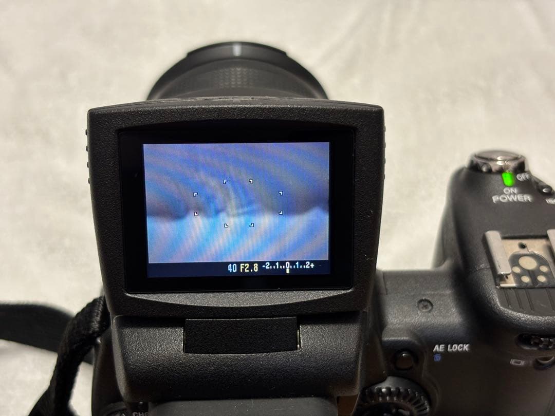 【動作品】SONY DSC-R1 Carl Zeissレンズ難あり