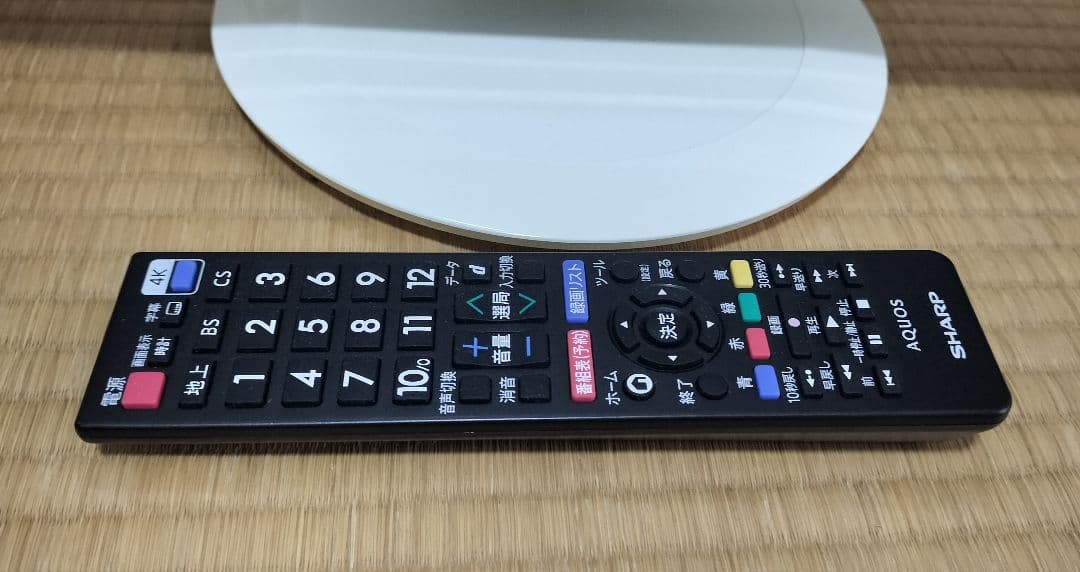 2018年製シャープ アクオス24インチテレビ LC-24P5-W　TV