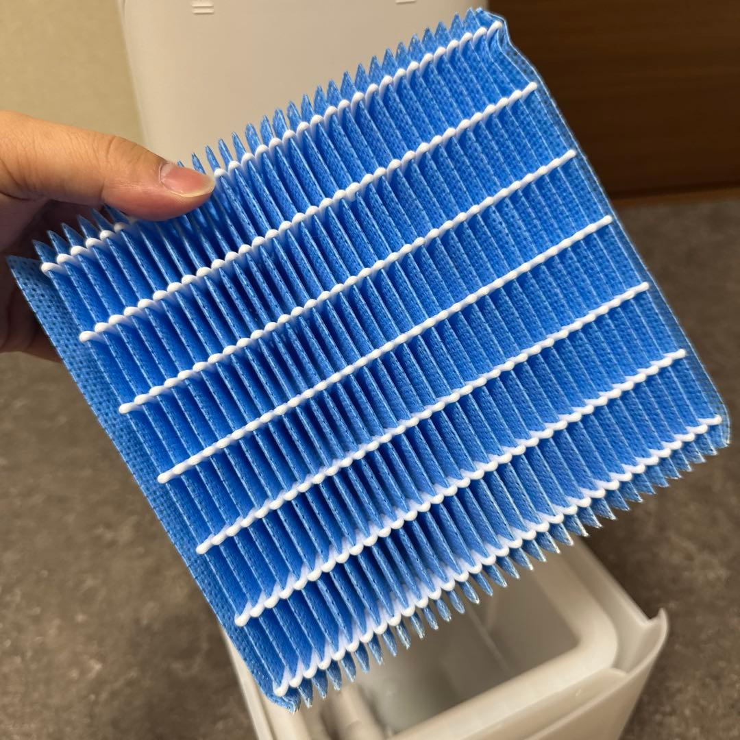 ほぼ未使用　SHARP 加湿器 HV-P75E9-W 2021年モデル
