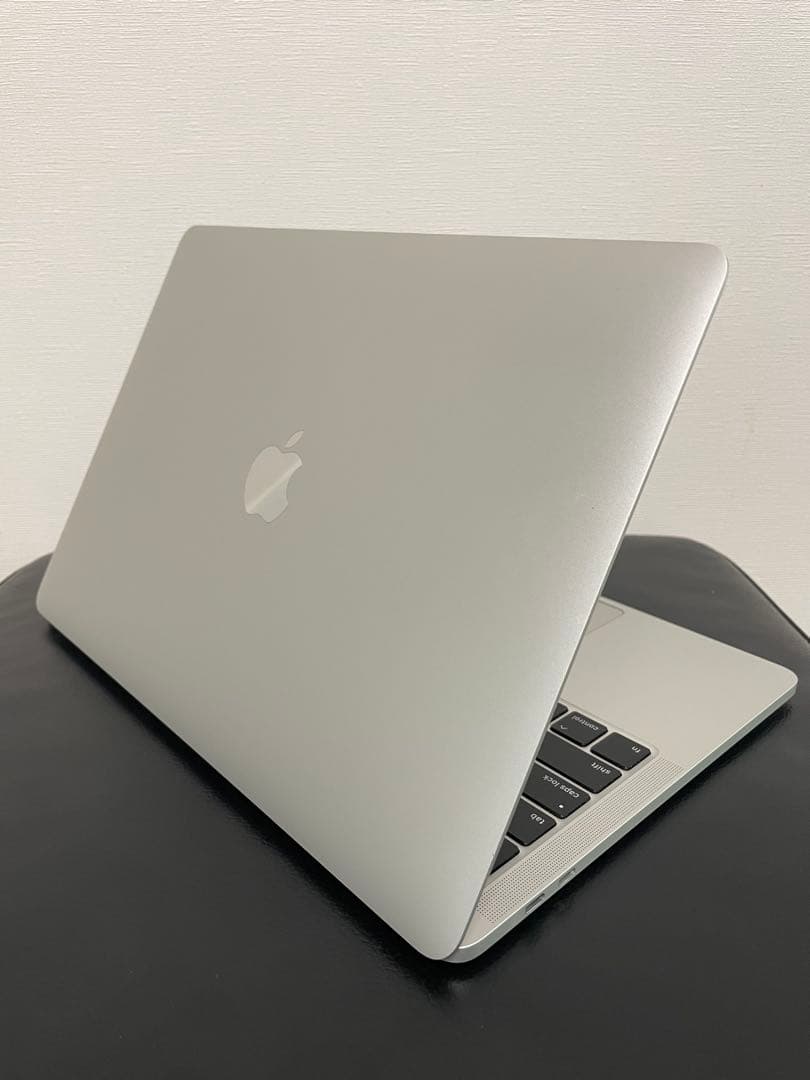 MacBook本体 MacBook Pro 13_2020 i7/32GB/1TB MWP82J
