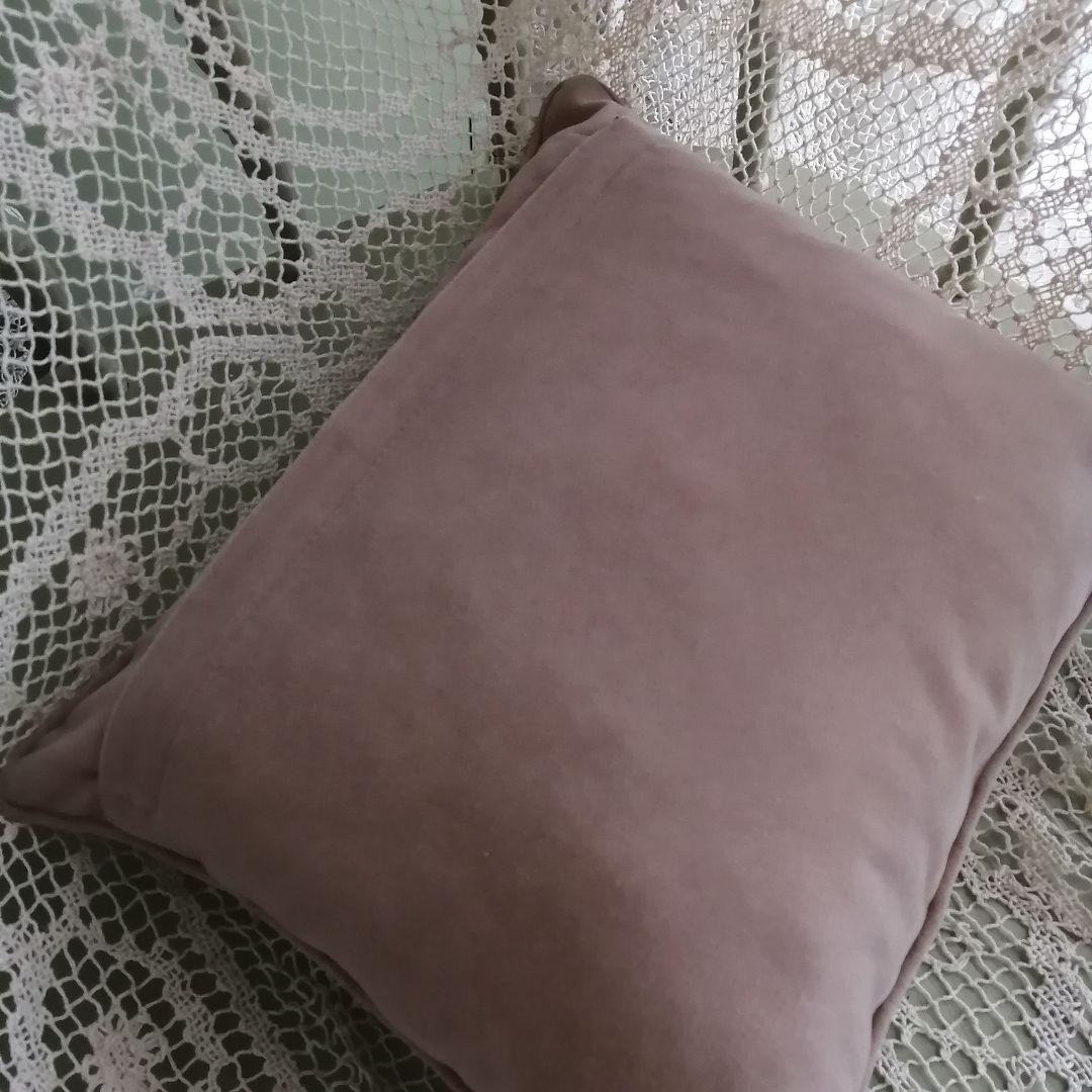 プチポワン　ニードル　手刺繍　 アンティーク　クッションカバー
