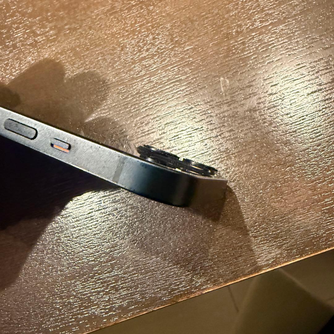 美品 iPhone 13 ミッドナイト128GB SIMフリー バッテリー88%