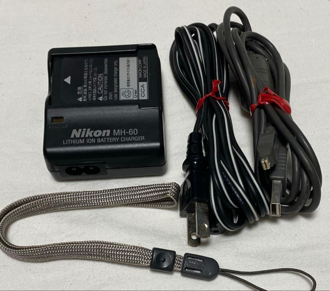 Nikon Coolpix E2500 コンパクトデジタルカメラ 中古/動作品
