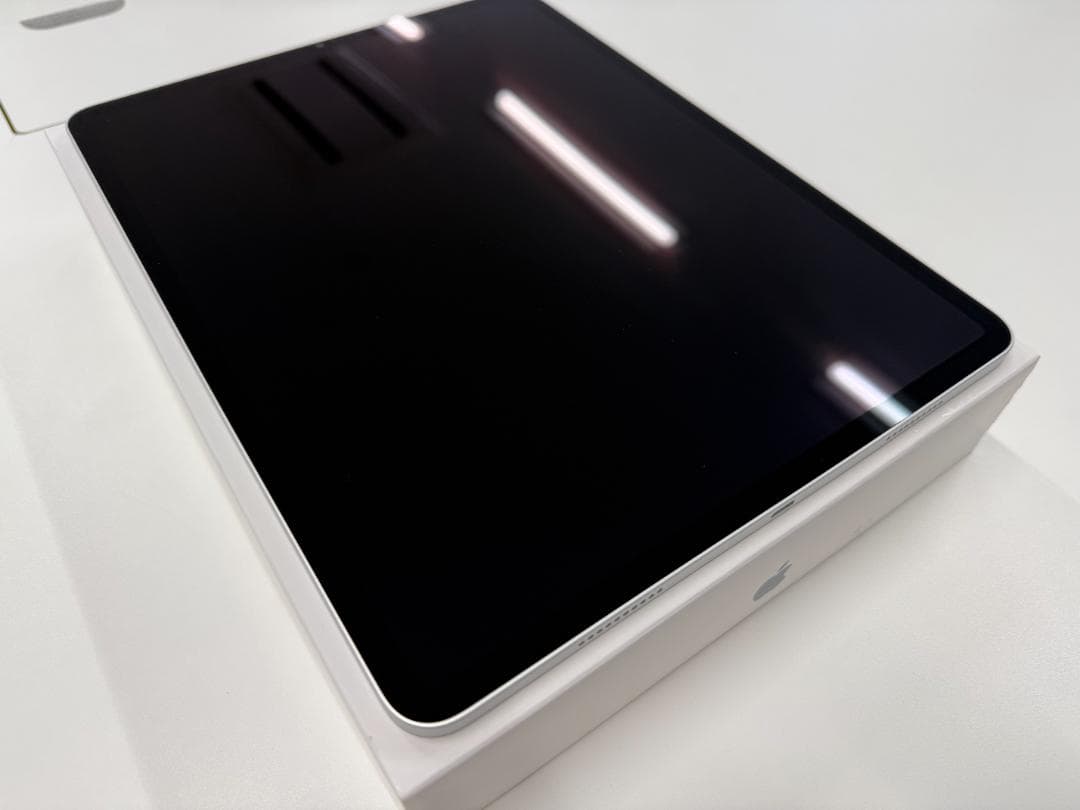 【未使用】M2 iPad Pro 第6世代 12.9インチ 128GB