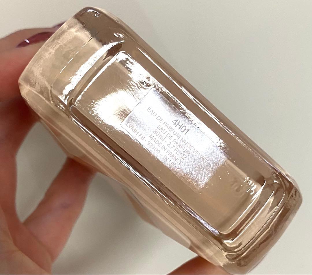 ◎ GIVENCHY イレジスティブル オーデパルファム ヌード ベルベット