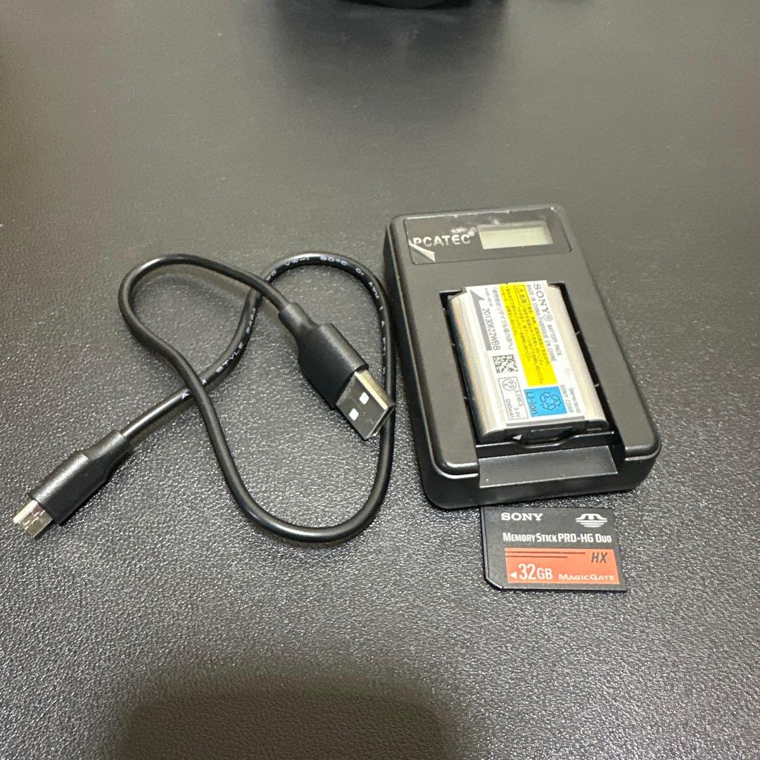 SONY RX100II ( DSC-RX100M2 ) 動作確認済　中古良品