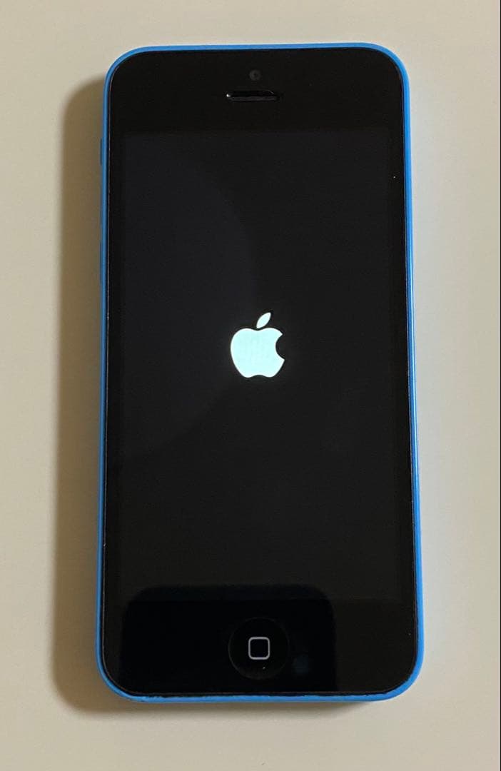 iPhone SE 64GB & iPhone 5c 16GB ２台セット