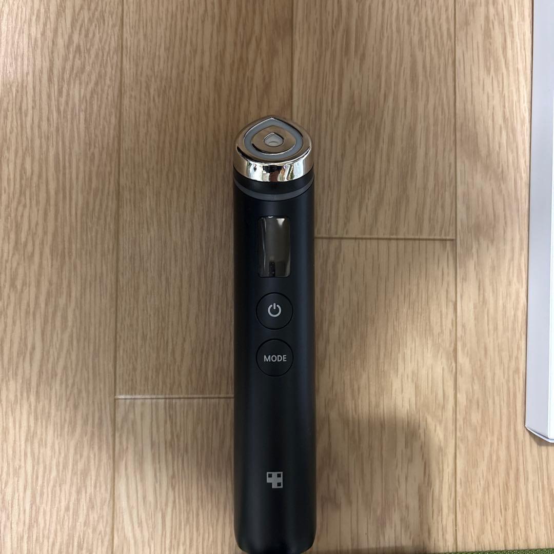 美顔器 ブラック 充電ケーブル付き