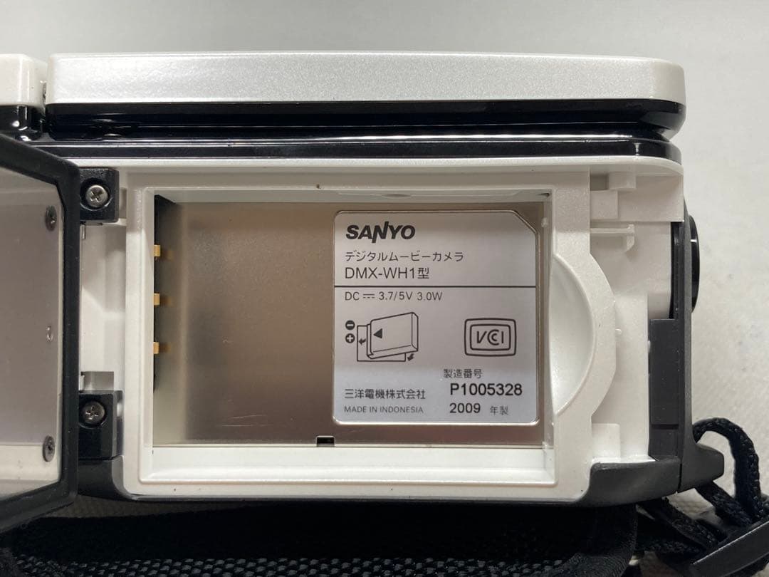 美品　SANYO　Xacti　DMX-WH1型　ビデオカメラ　h642a156d
