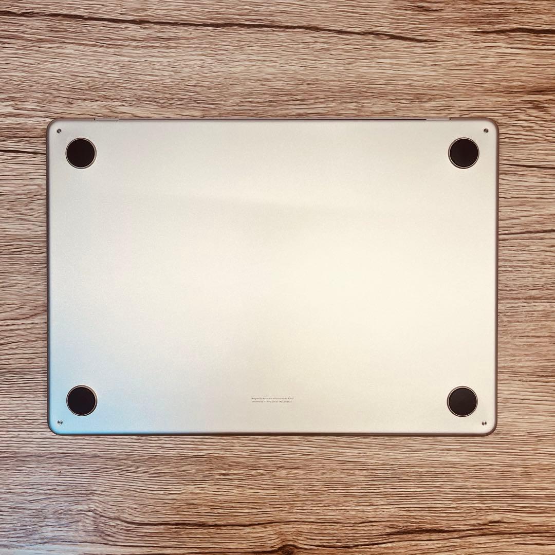 Macbook Air M2 13.6 スターライト 8GB/256GB