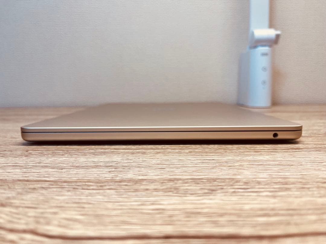 Macbook Air M2 13.6 スターライト 8GB/256GB
