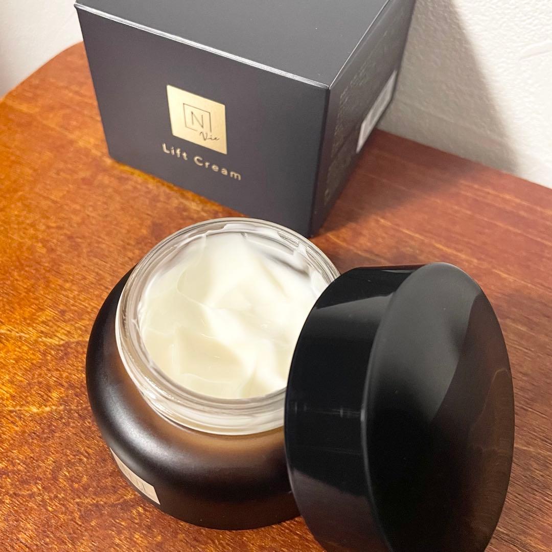 N organic Vie ヒアルアップ リフトクリーム