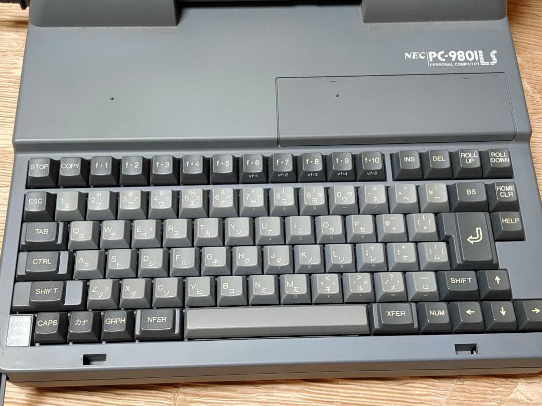 希少 レトロ NEC PC-9801LS