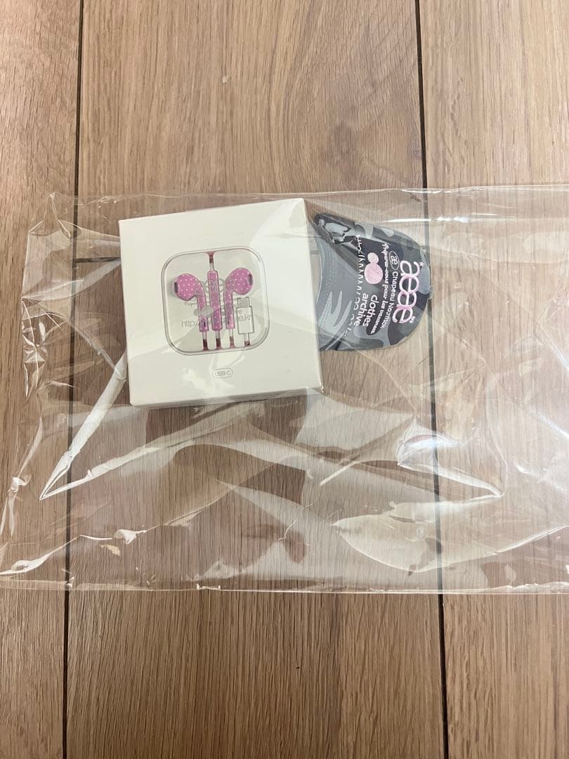aeae 有線イヤホン ピンク
